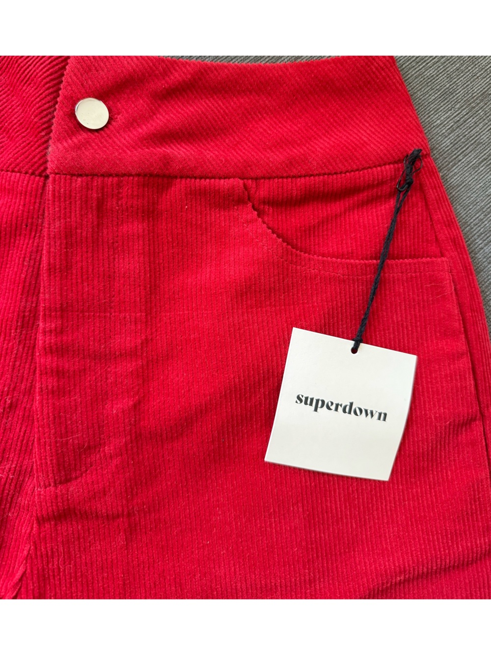 superdown Red High-Waist Corduroy Shorts - Picture 5 of 5